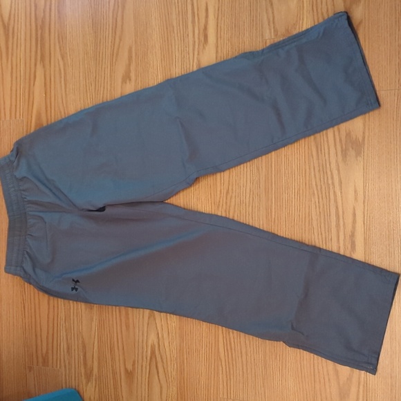 Under Armour| Track Pant - Picture 2 of 4